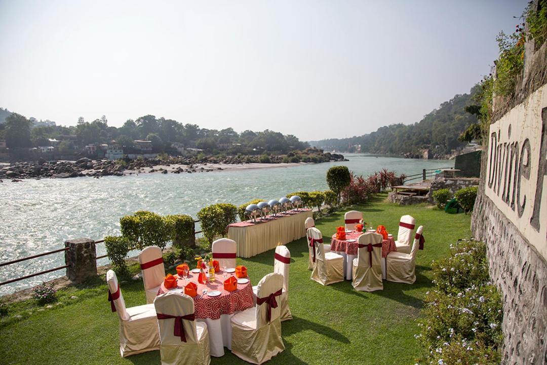 Divine Resort & Spa Rishīkesh Exterior foto